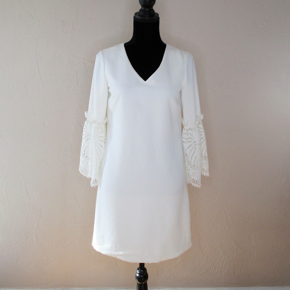 Tahari Dresses & Skirts - Tahari Designer Short Shift Dress